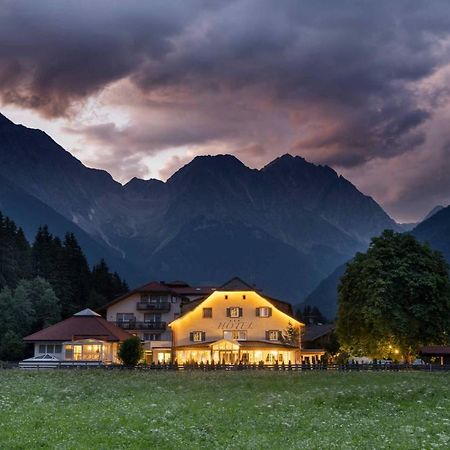 Hotel Bad Salomonsbrunn Antholz-Mittertal Exteriör bild
