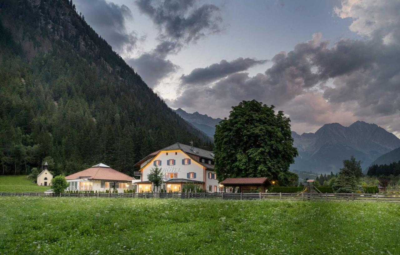 Hotel Bad Salomonsbrunn Antholz-Mittertal Exteriör bild